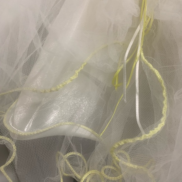 Vintage Kids Beaded Yellow and White Dress - Picture 6 of 12